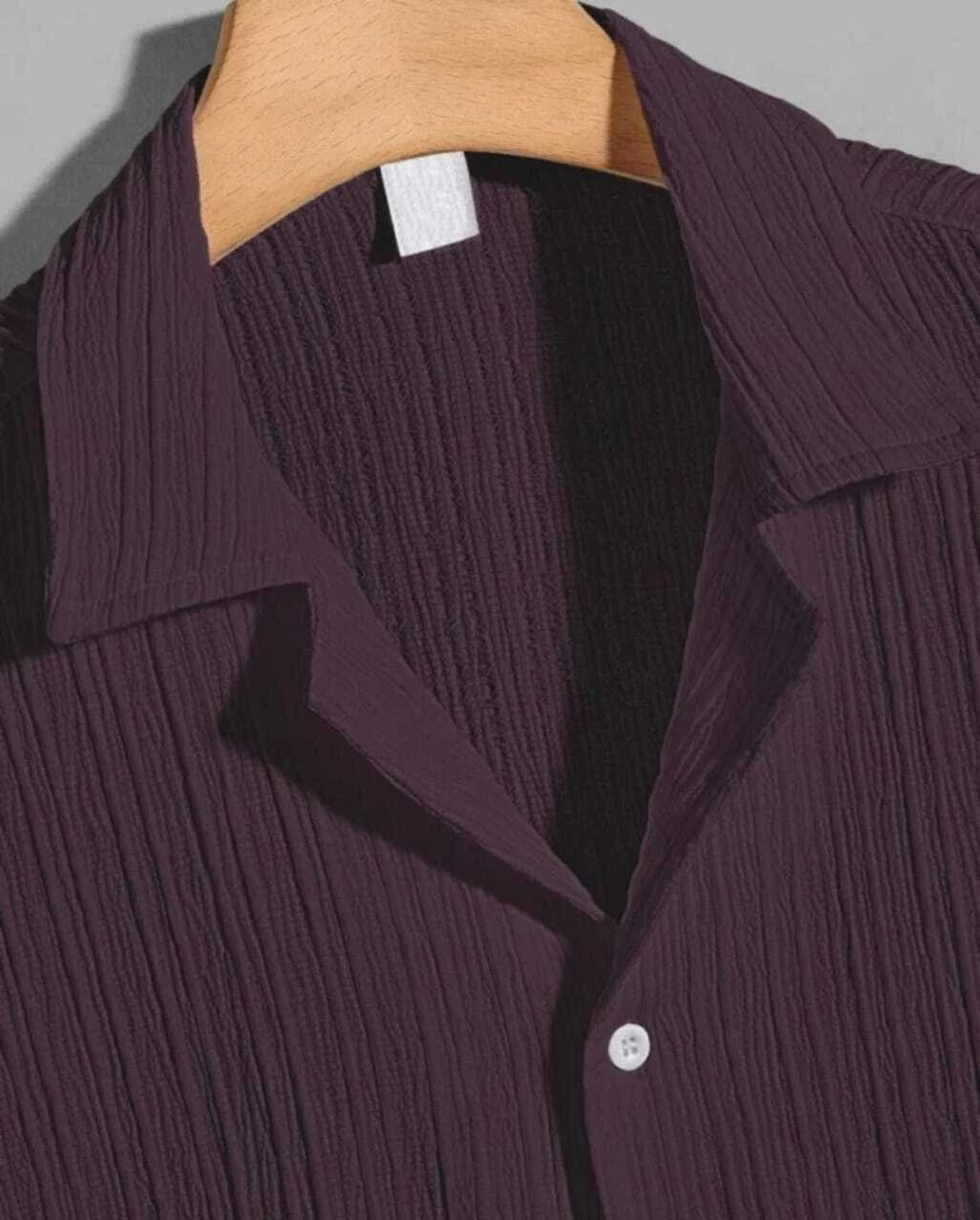 Image of TIBAKKDI Men Solid Casual Black Shirt
