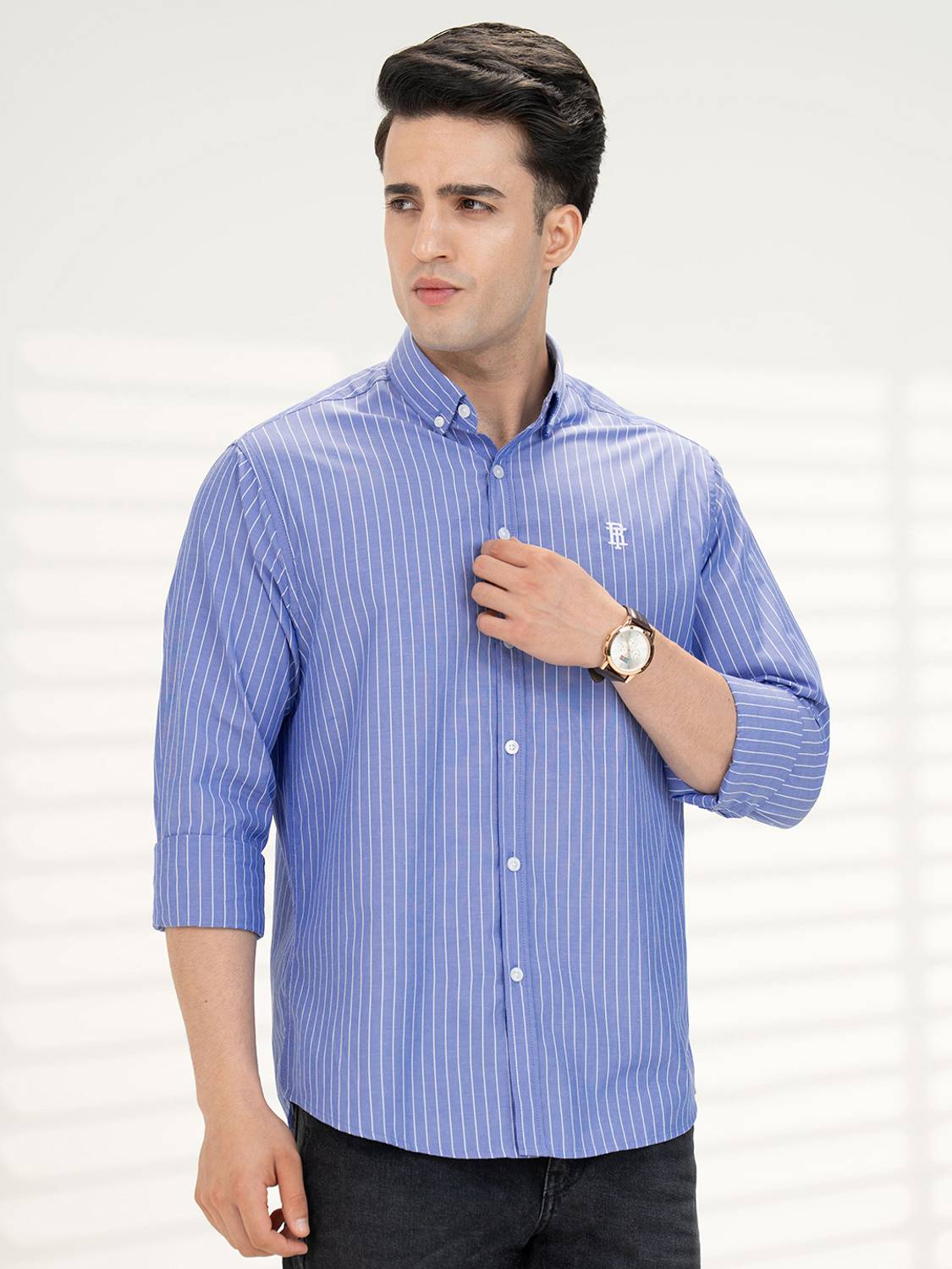 RED रेड टेप Shirt - Image 5