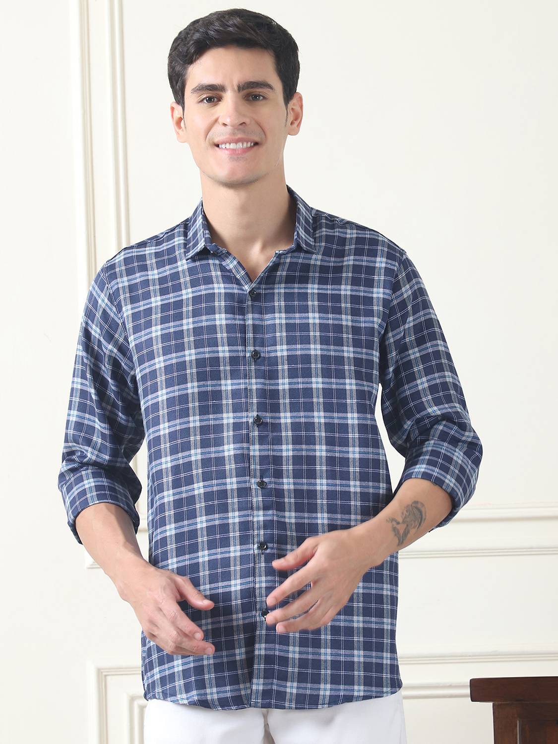 Tanip Men Checkered Casual Blue Shirt