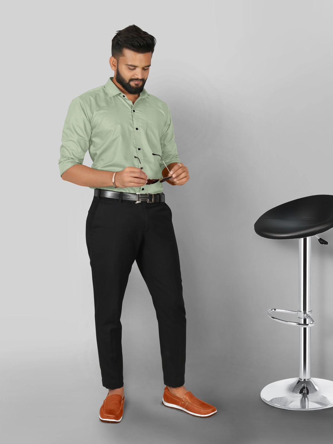 Image of FIBERMILL Men Solid Formal Light Green Shirt