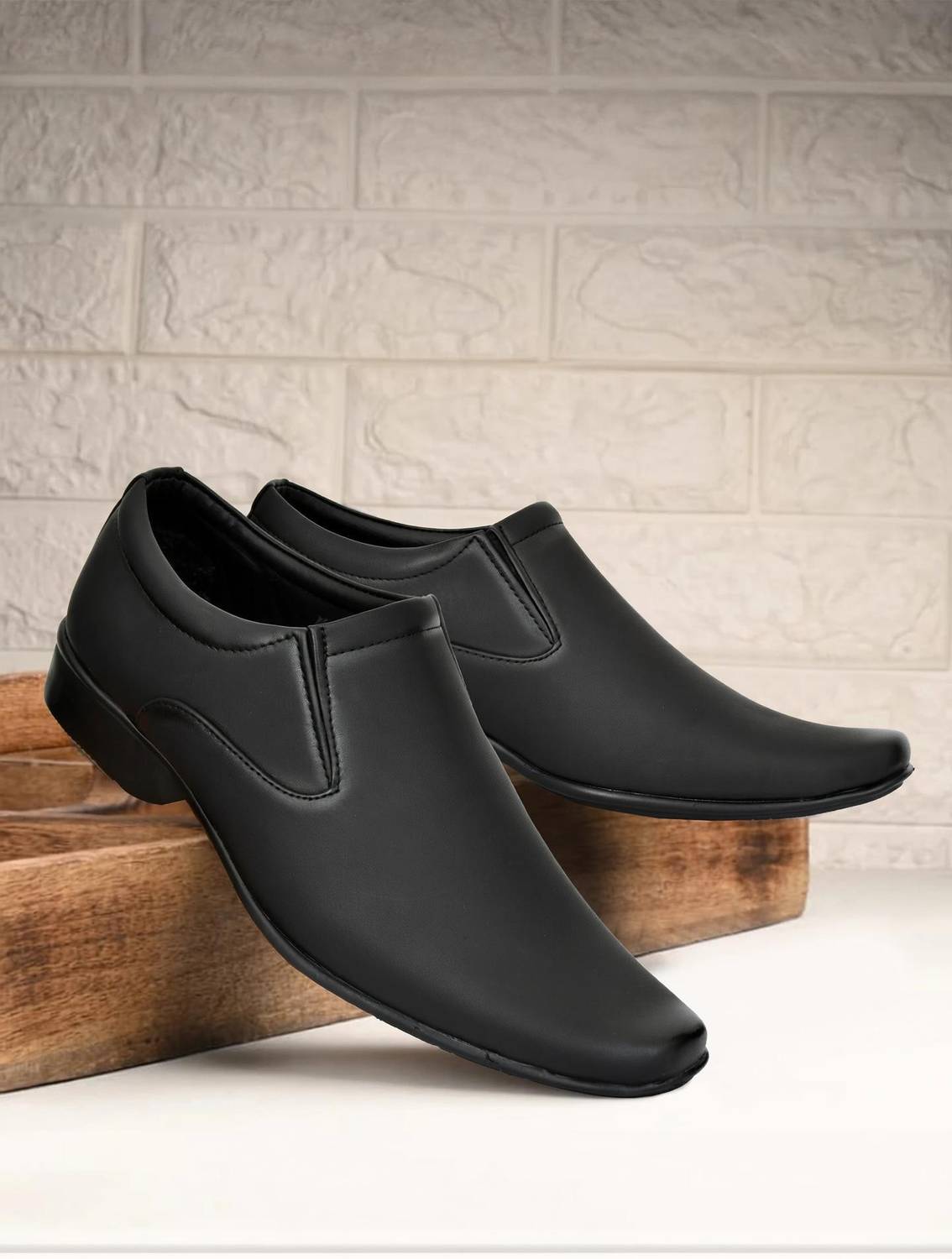 Aaeshu Boy atractive stylish comfortable black color formal shoe Slip On For Men