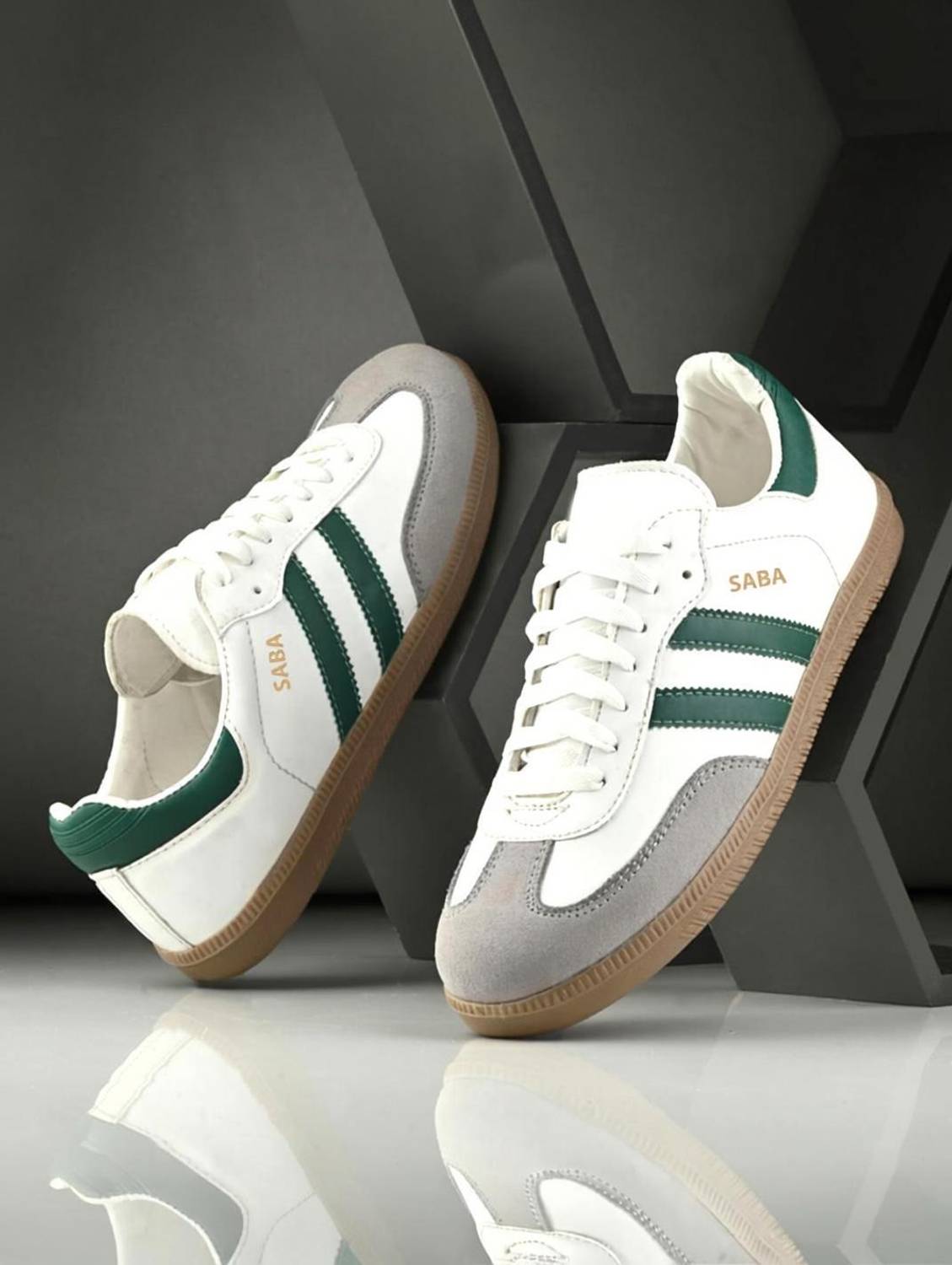 house of common Men White Sneakers