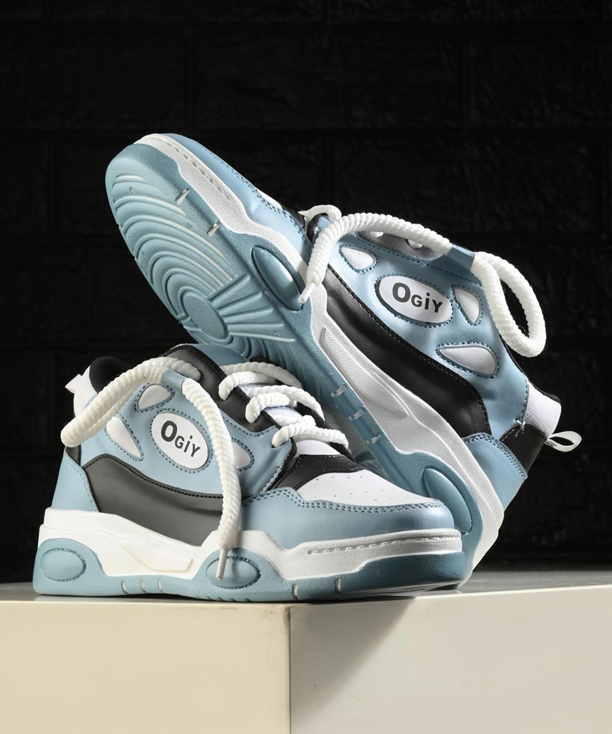 Image of Aeonik OGIY RETRO SHOES Sneakers For Men