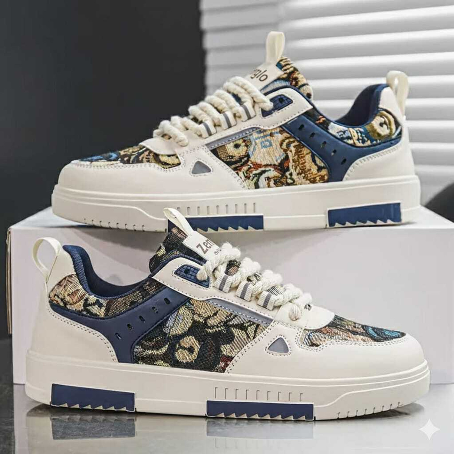 Image of Socklines Teddy Casual Shoes Men Lightweight Daily Use Sneakers Trendy College Outdoor Sneakers For Men