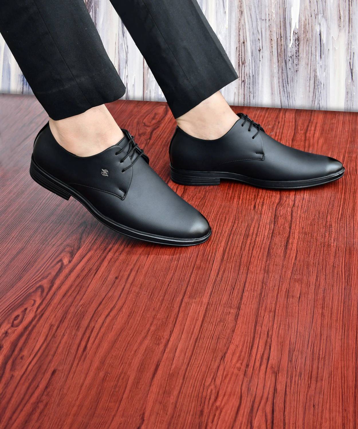 moocoozin Men's Soft Cushioned Formal Shoes - Image 1