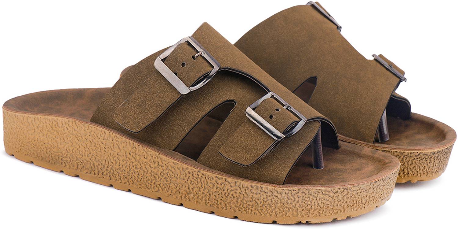 Earton Men Brown Flip Flops - Image 3