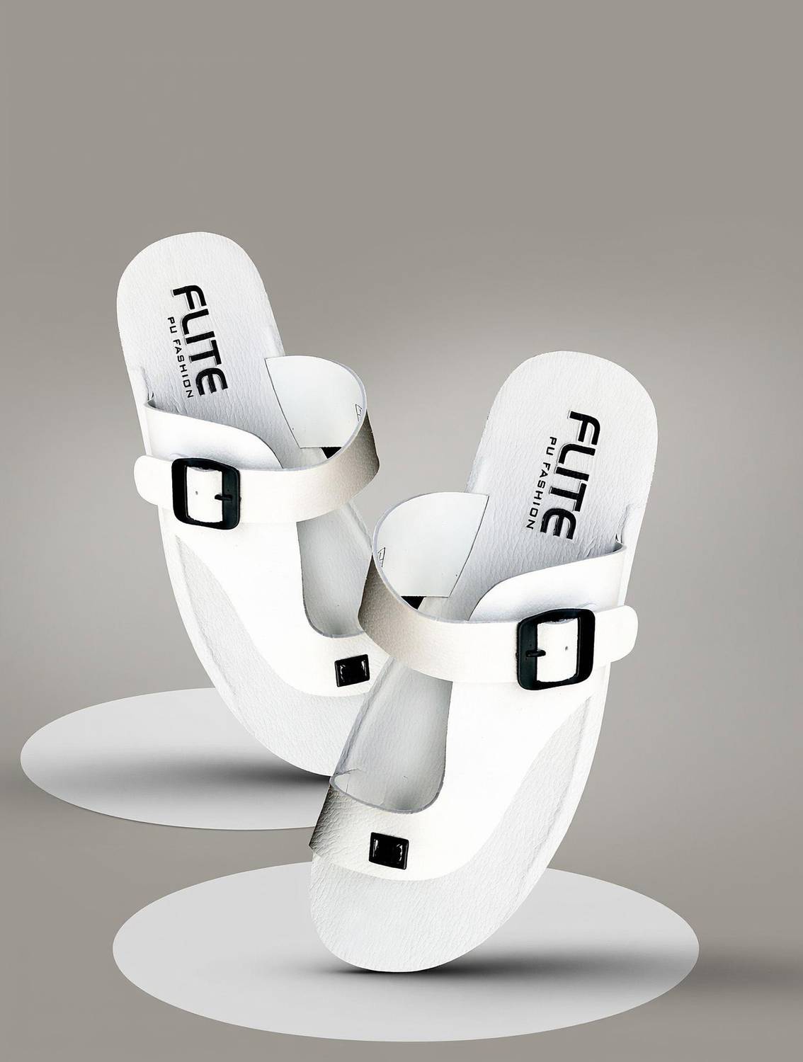 FLITE Men Slippers