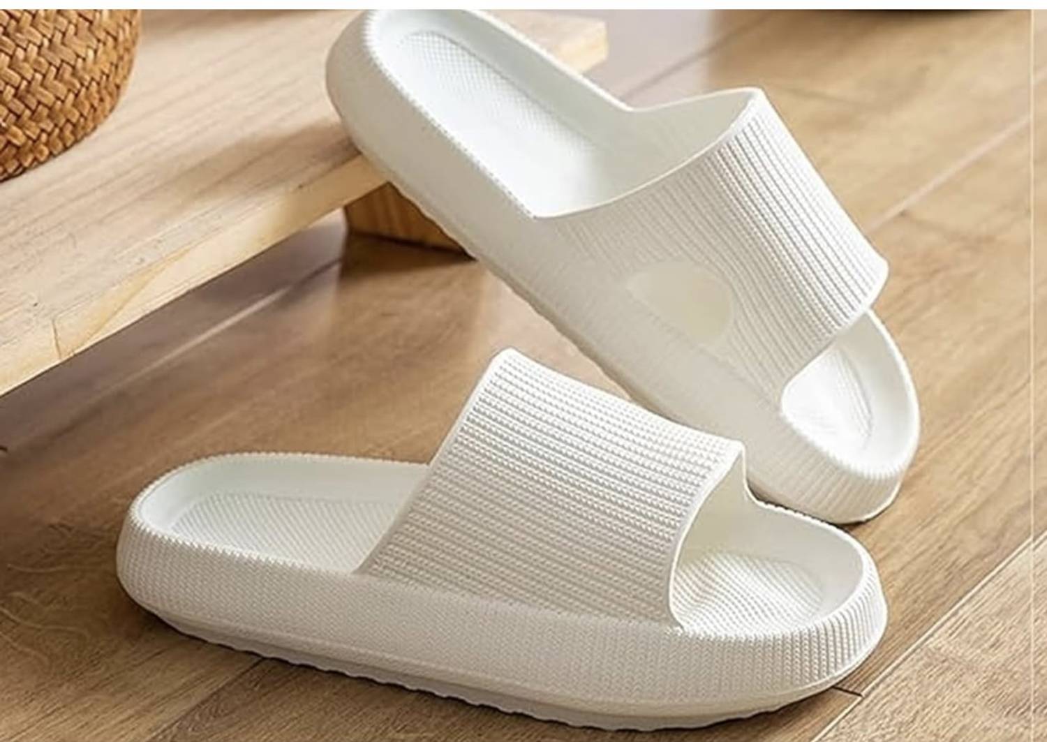 Dee Rook Men Slippers