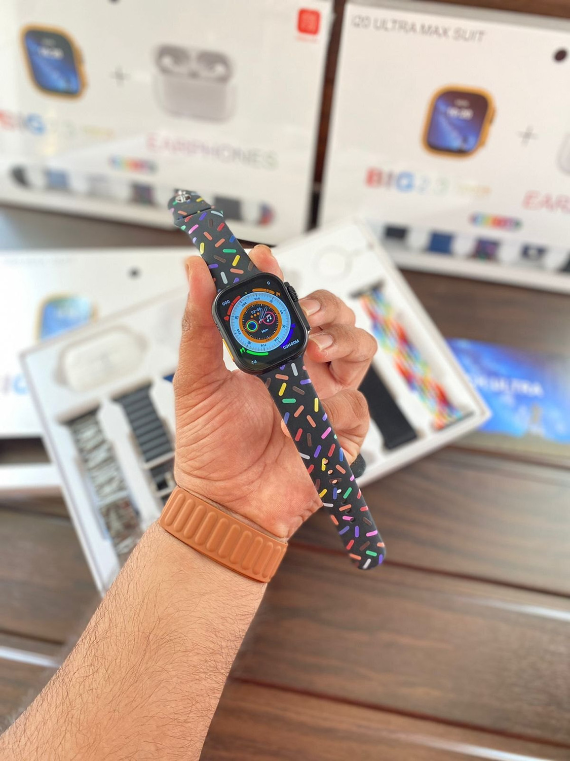 Image of TECHMAZE i20 smart watch & S8 4G network Android System T800 Ultra T6 Smartwatch