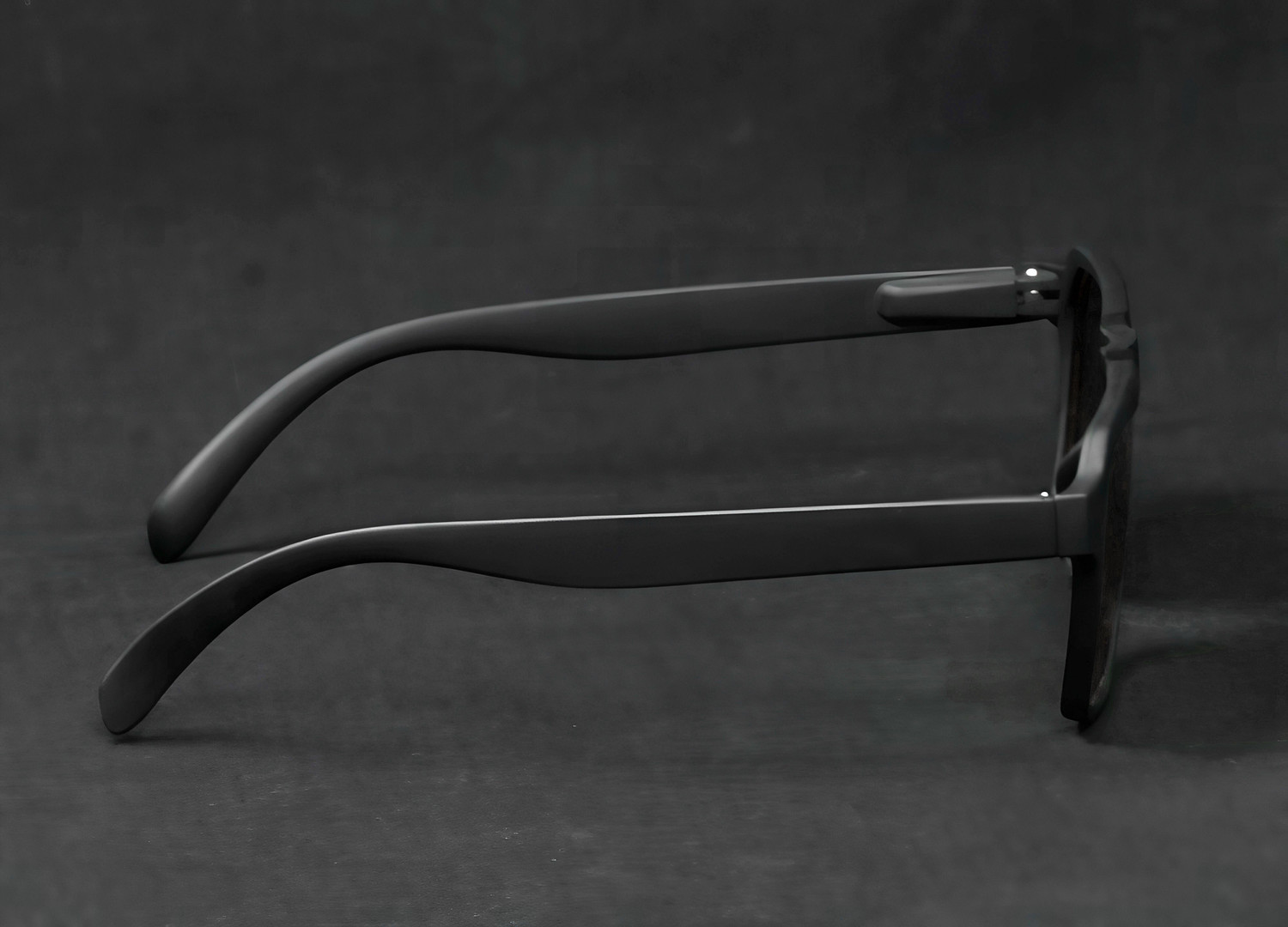 Image of Anemone Retro Square Sunglasses