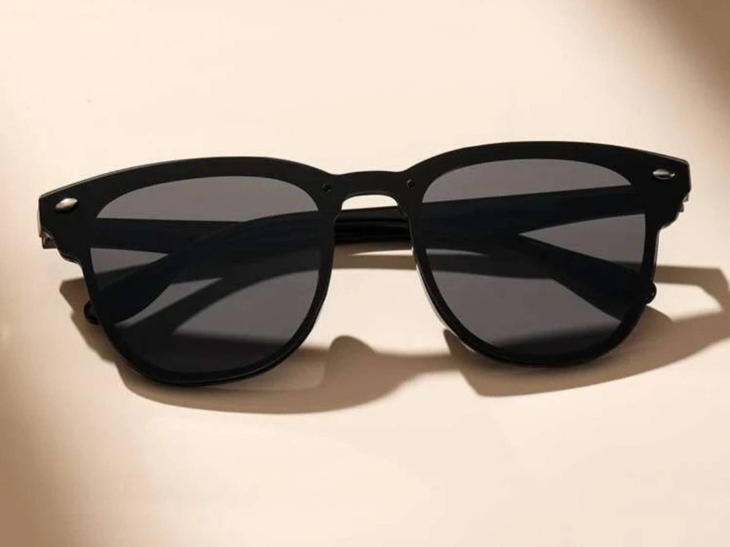 ATOUCH Wayfarer Sunglasses