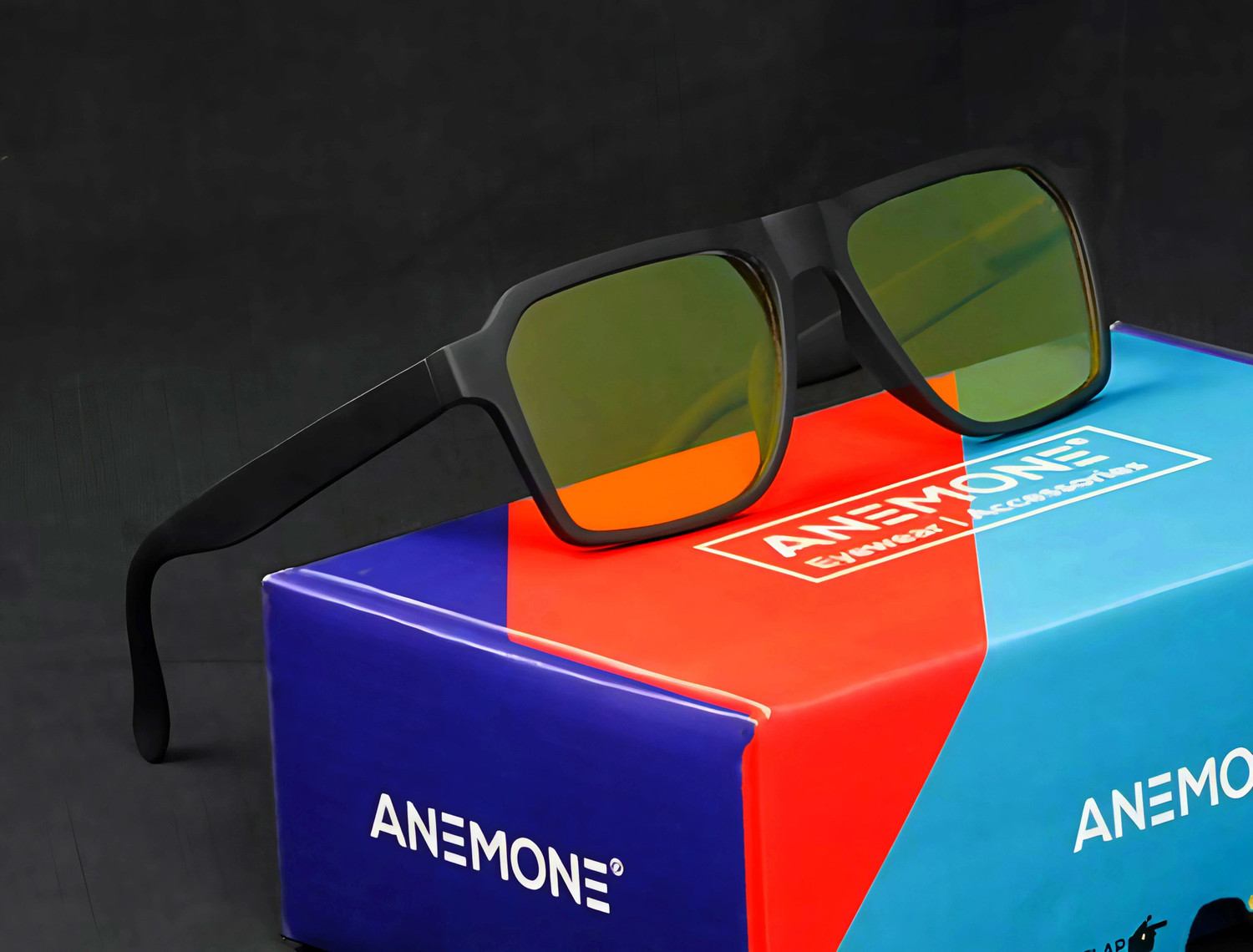 Image of Anemone Retro Square Sunglasses