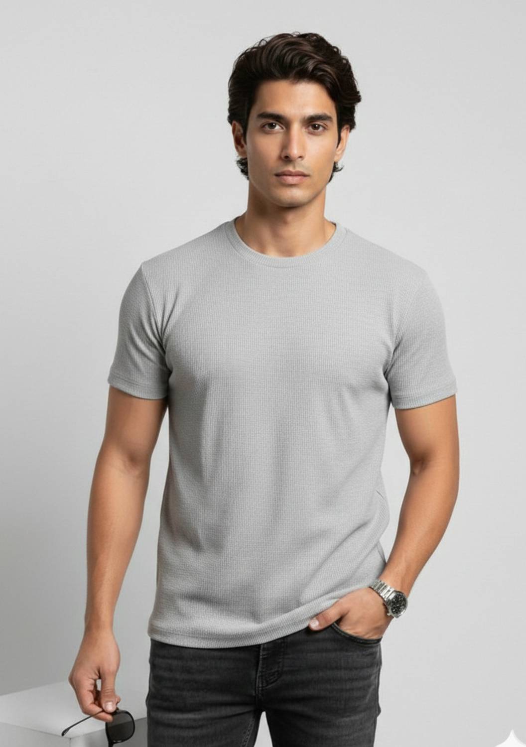 METRONAUT Solid Men Round Neck Polyester Grey T-Shirt