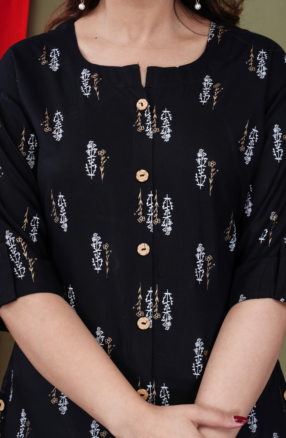 Image of Gudwear Casual Printed Women Black, Gold, White Top