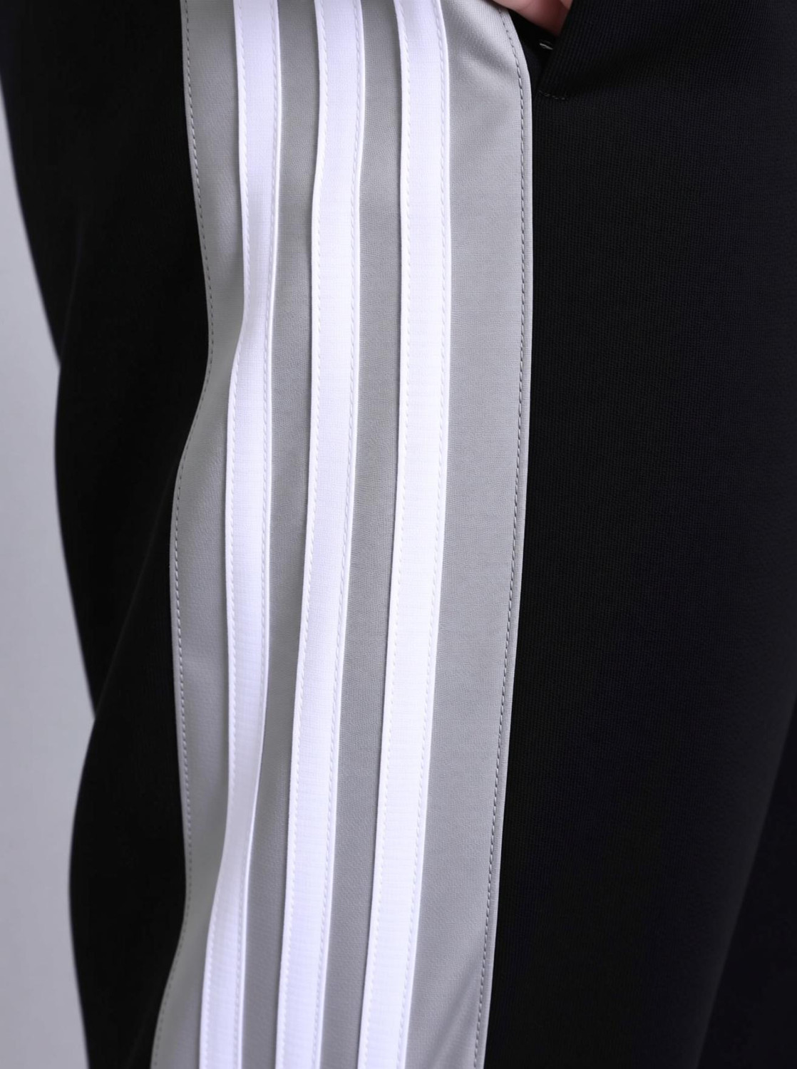 Image of HVBK Men Black Track Pants