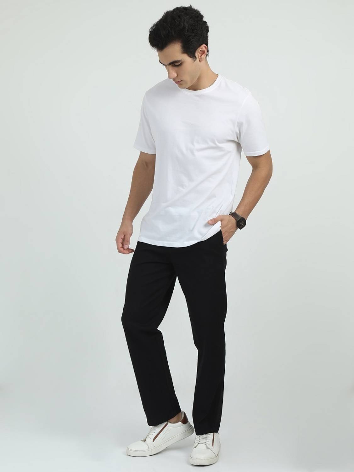 Bellaciao Men Black Relaxed Trousers - Image 5