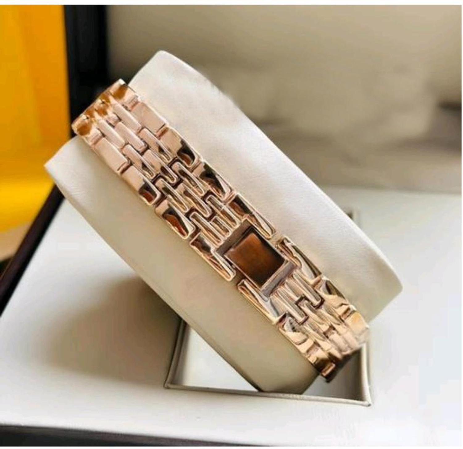 Image of Bolun Analog Watch - For Women
