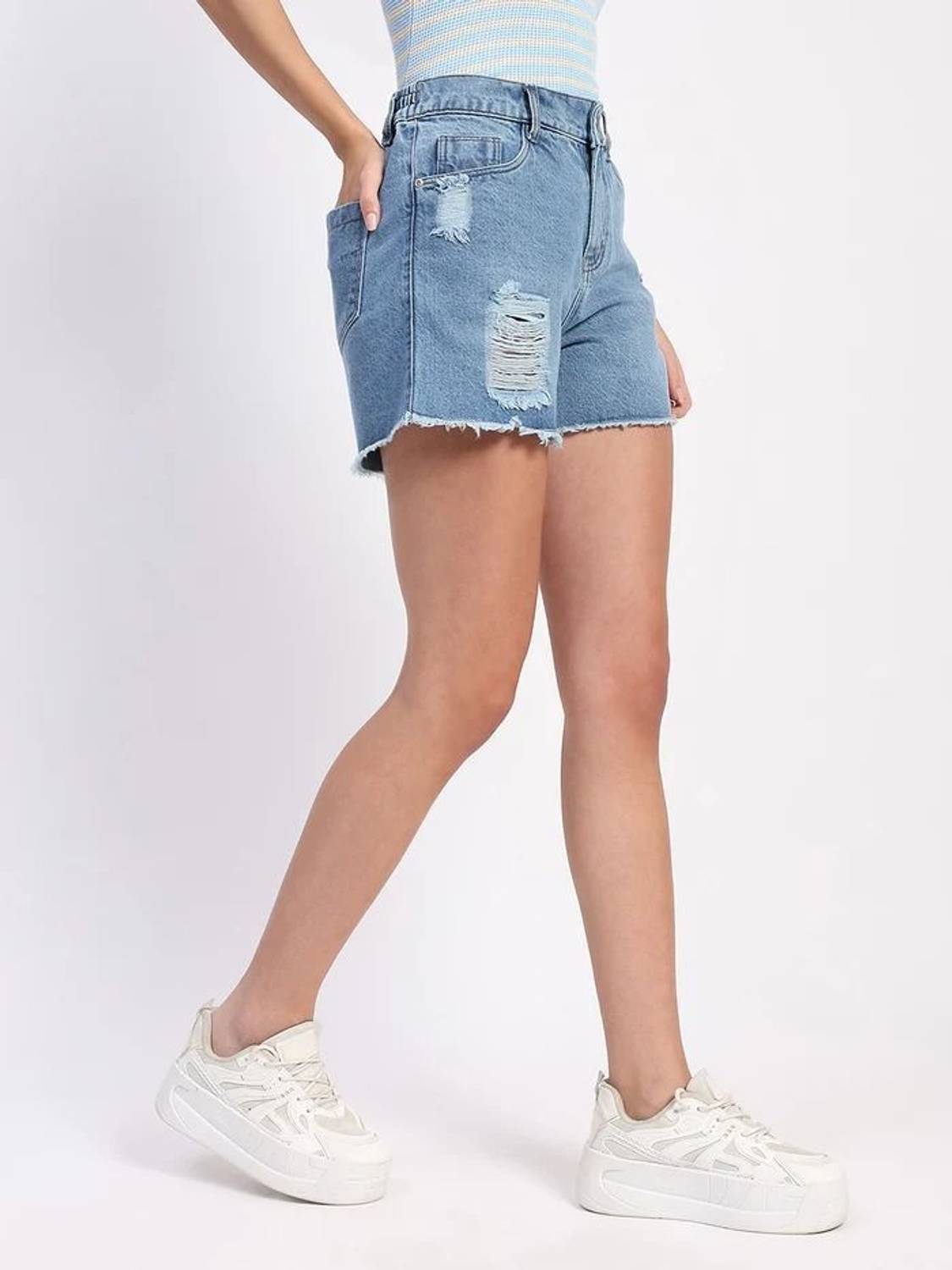 CCT Women's Distressed Blue Denim Shorts - Image 4