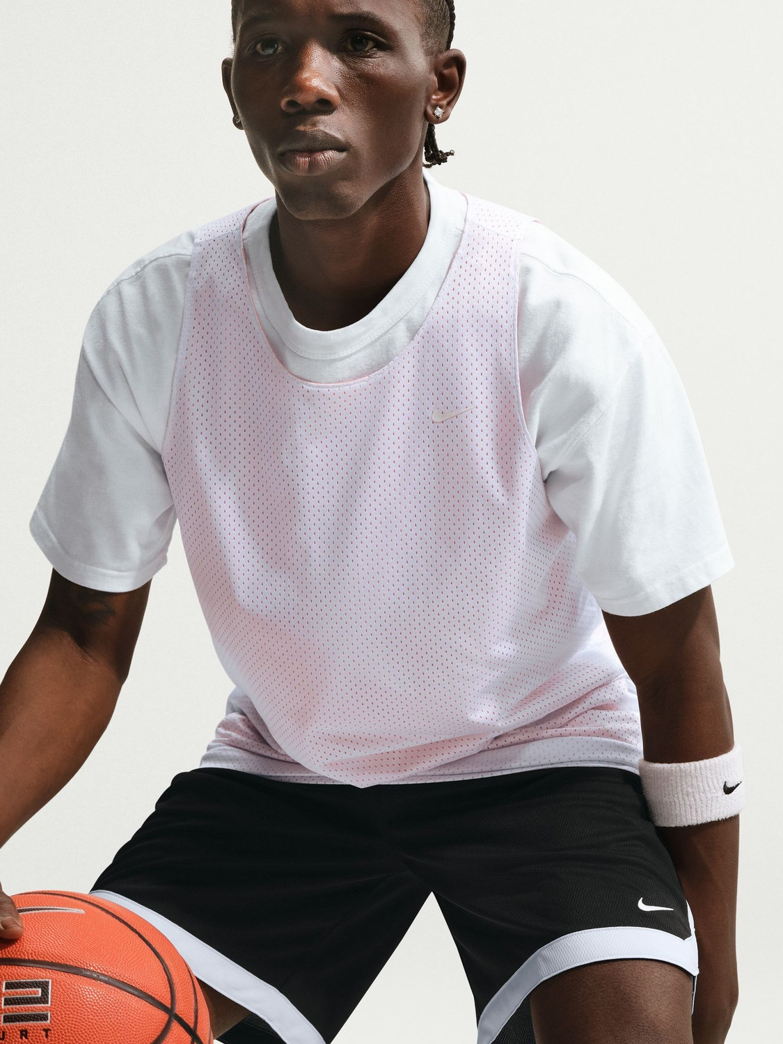 Image of NIKE Solid Men Black Basic Shorts