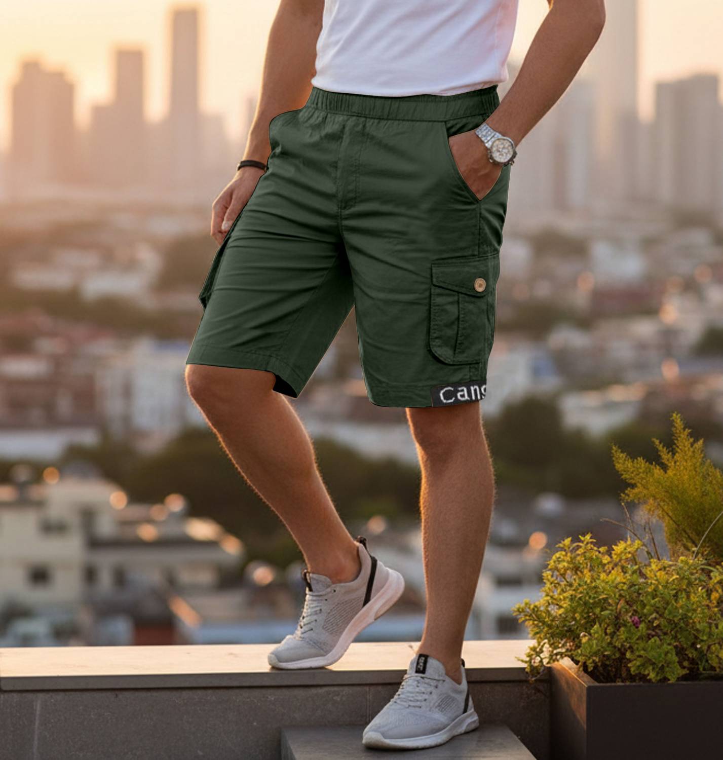 ANAGHTECHNOLOGY Solid Men Green Cargo Shorts