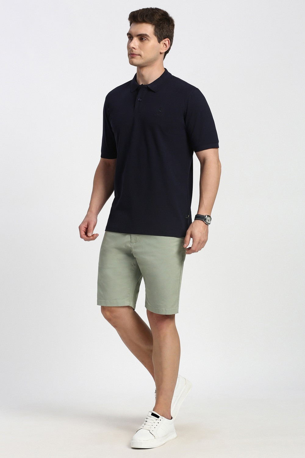 Image of PETER ENGLAND Solid Men Green Casual Shorts
