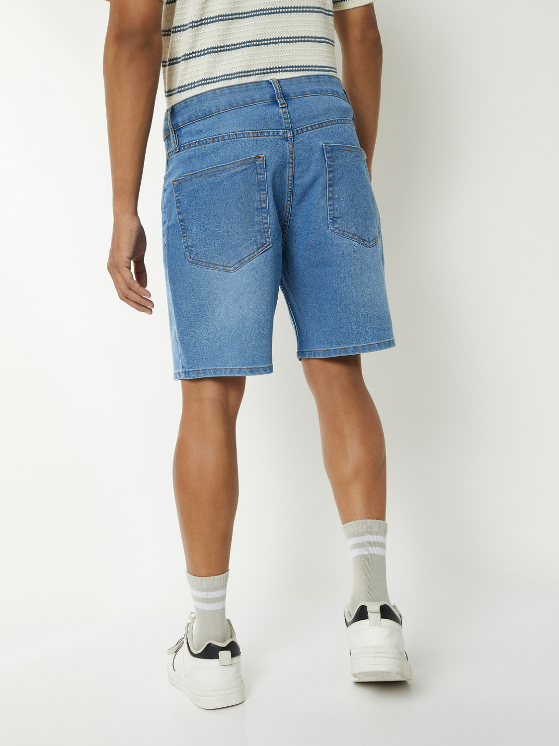 MAX Solid Men Blue Basic Shorts - Price History