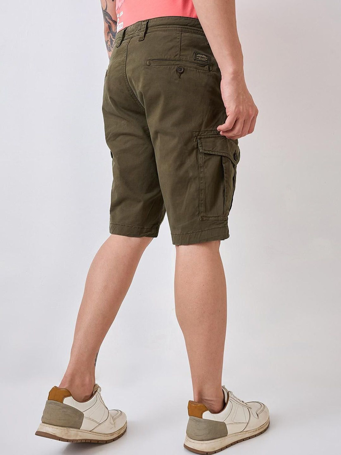 Image of Spykar Solid Men Green Basic Shorts