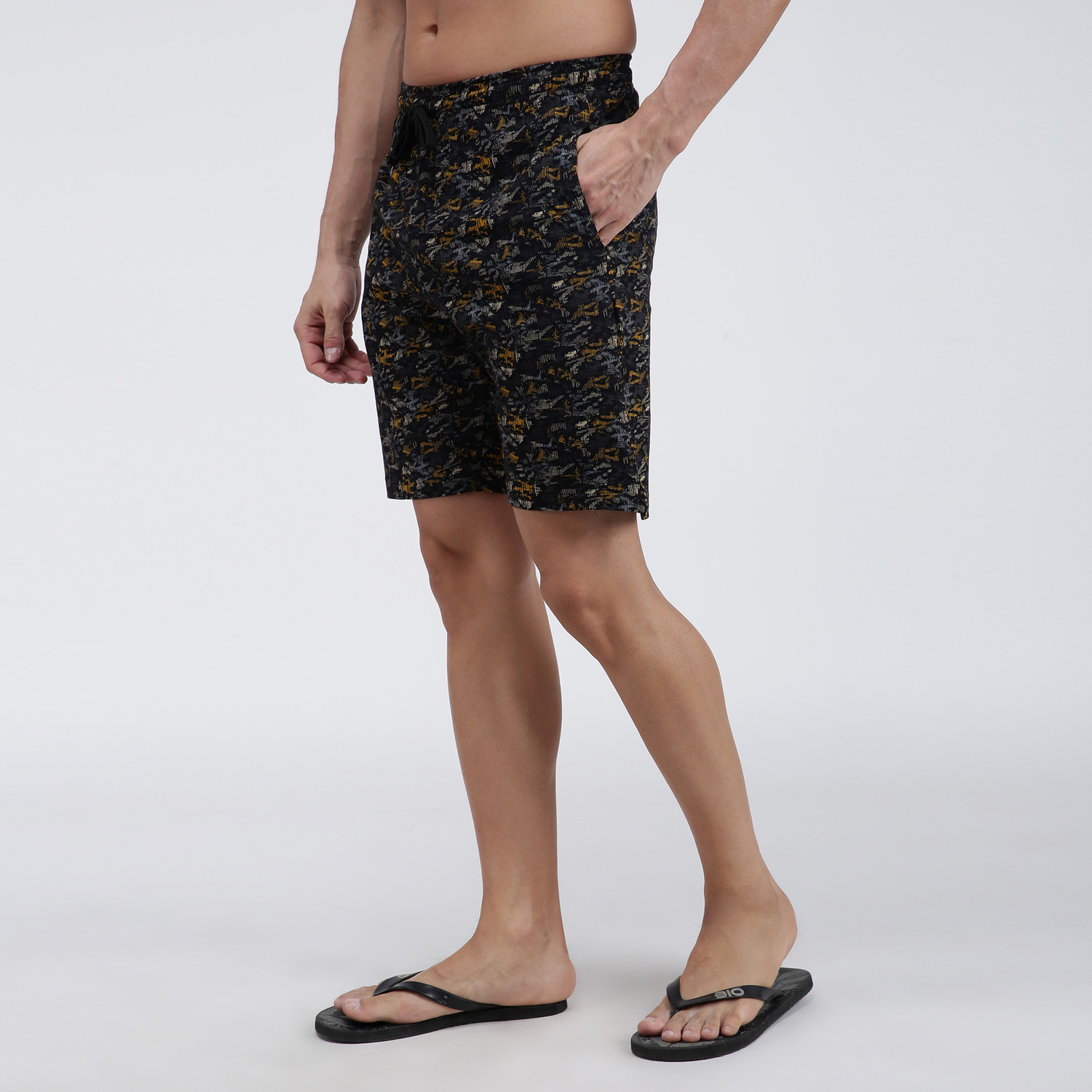 Image of AMUL COMFY Printed Men Multicolor Bermuda Shorts