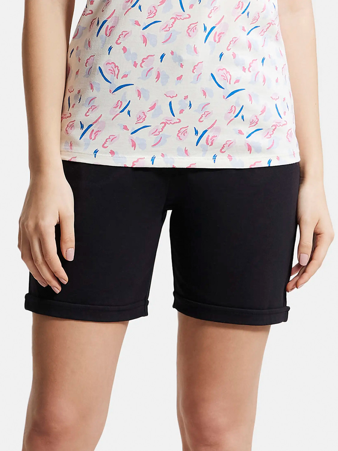 Image of JOCKEY Solid Women Pink Regular Shorts