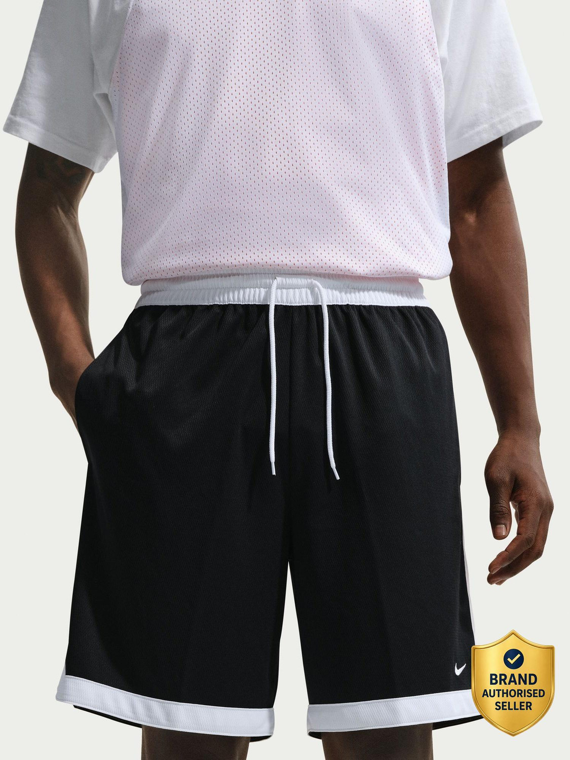 Image of NIKE Solid Men Black Basic Shorts