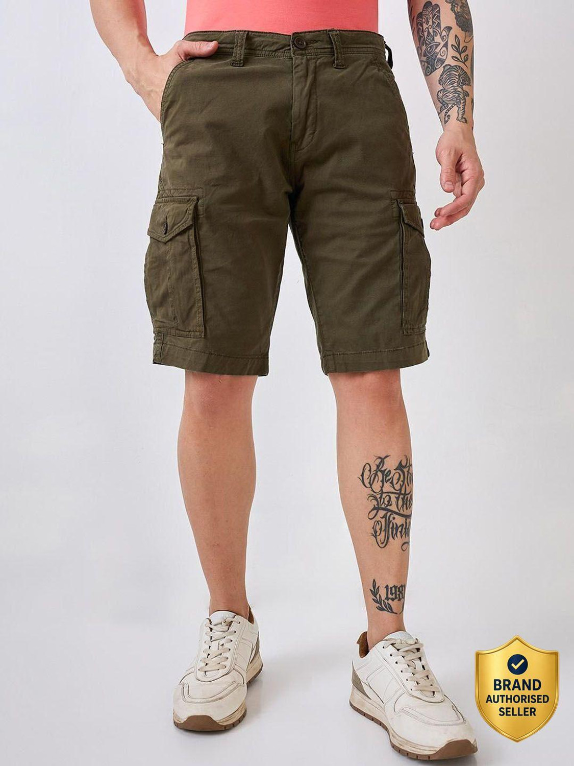 Image of Spykar Solid Men Green Basic Shorts
