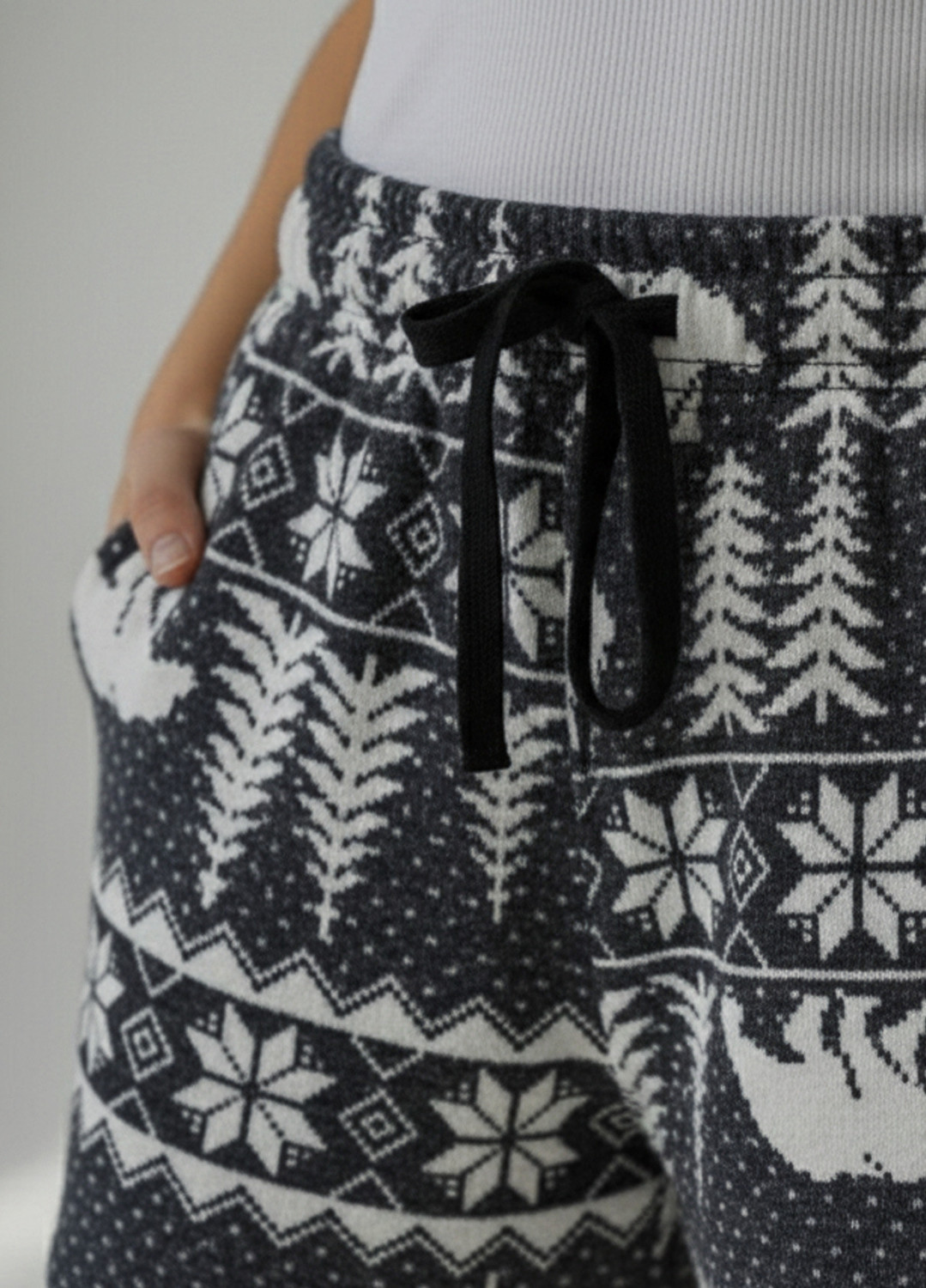 Image of Essanza Floral Print Women Black Casual Shorts