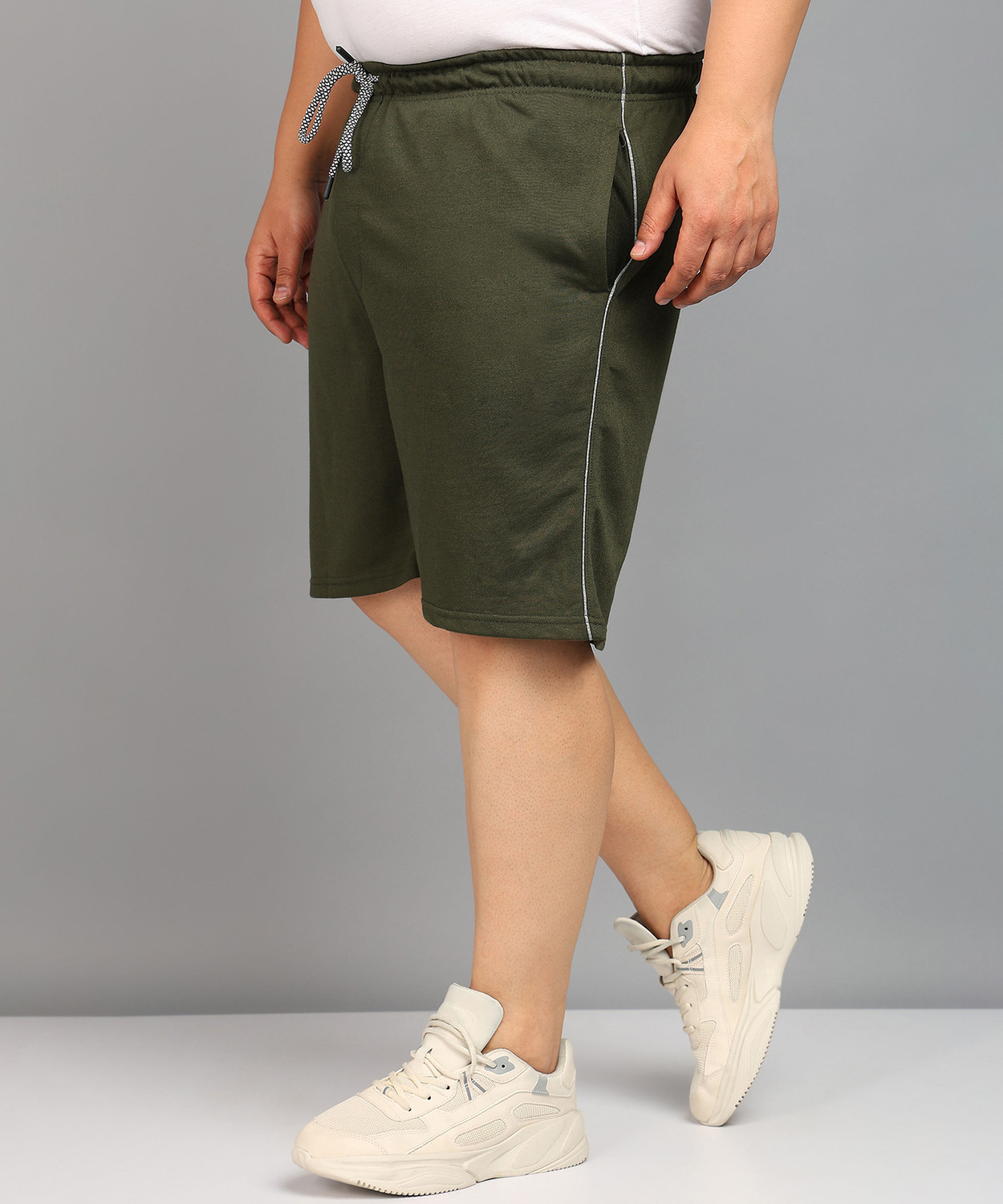 Image of METRONAUT PLUS Solid Men Dark Green Casual Shorts