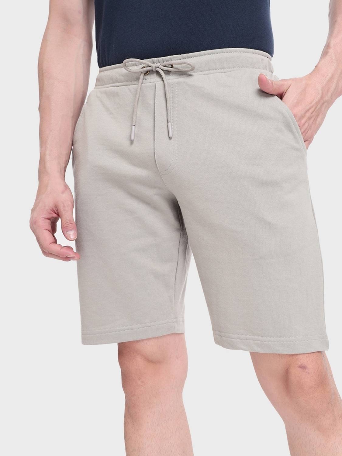 BEWAKOOF Solid Men Grey Basic Shorts