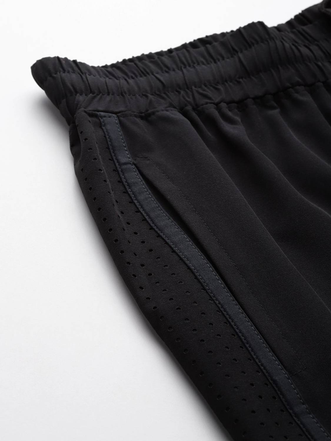 HRX by Hrithik Roshan Solid Men Black Regular Shorts - Image 5