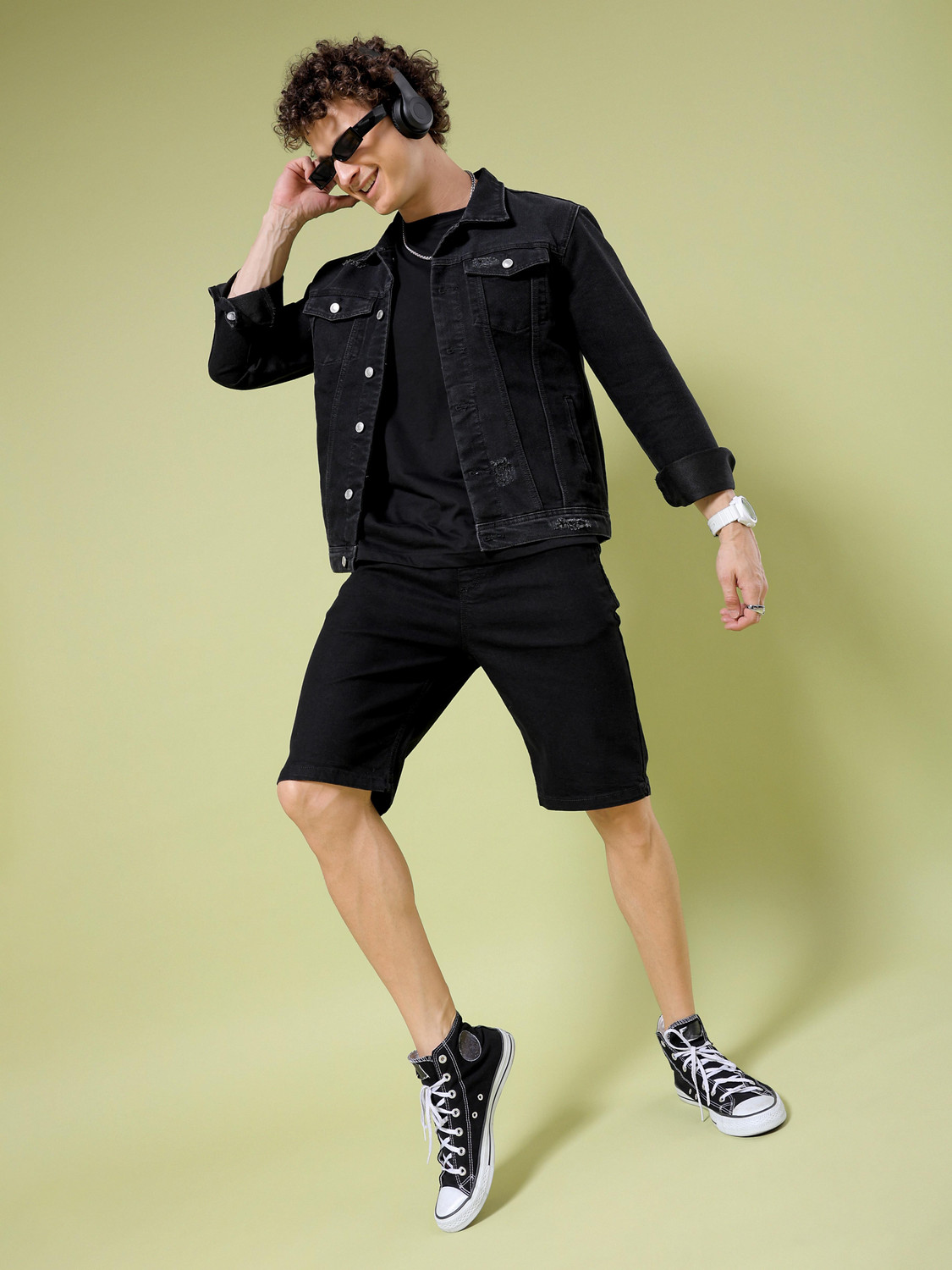 Image of The Indian Garage Co. Solid Men Black Denim Shorts