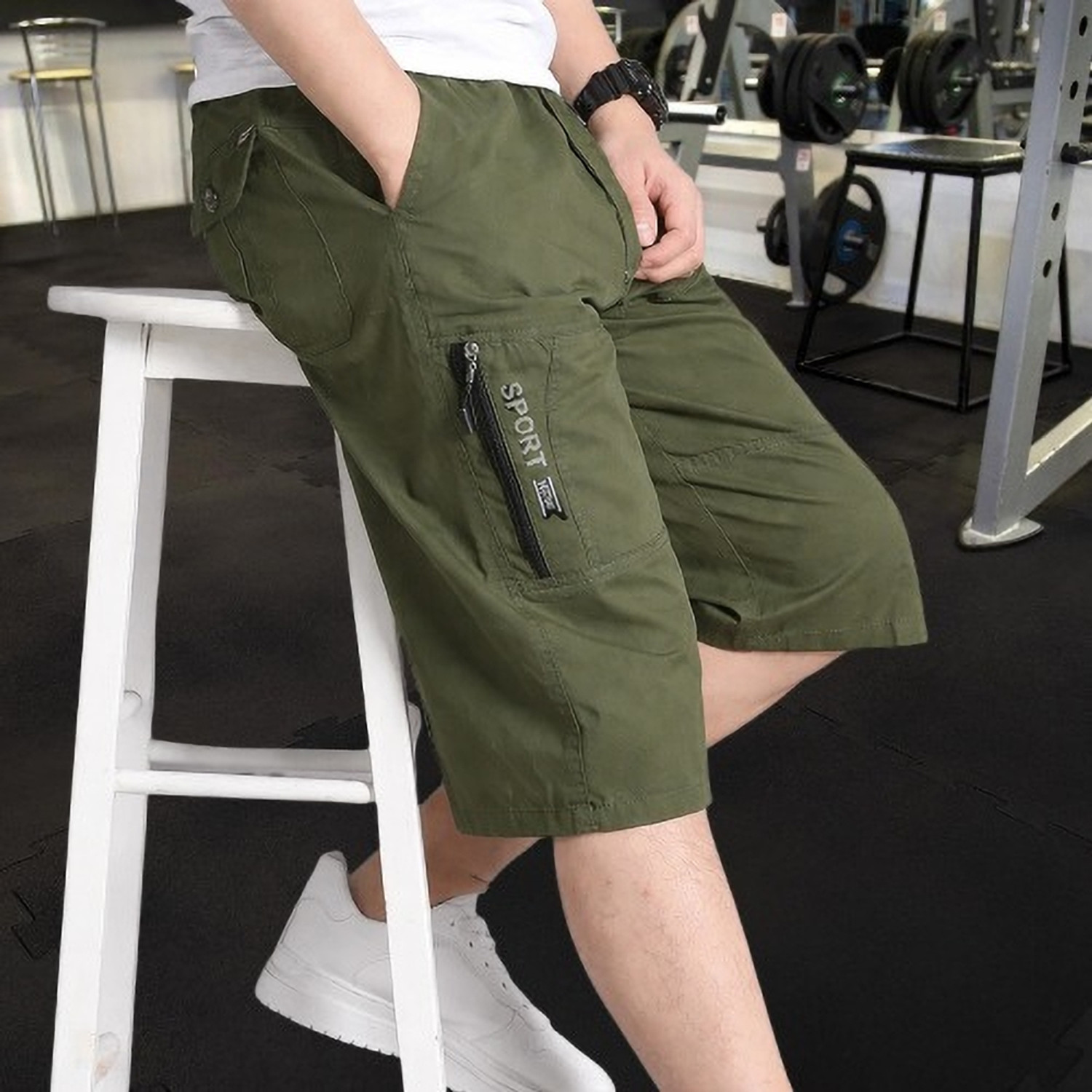 Image of TYRELL Solid Men Green Cargo Shorts