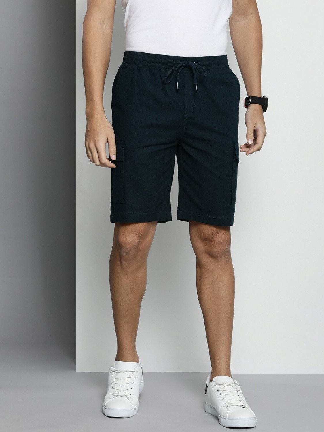 Image of The Indian Garage Co. Solid Men Blue Cargo Shorts