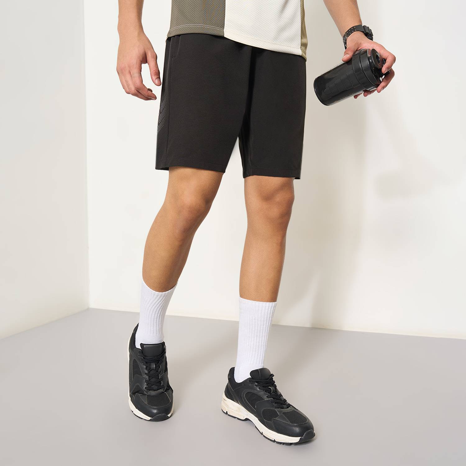 Ajile By Pantaloons Solid Men Black Basic Shorts