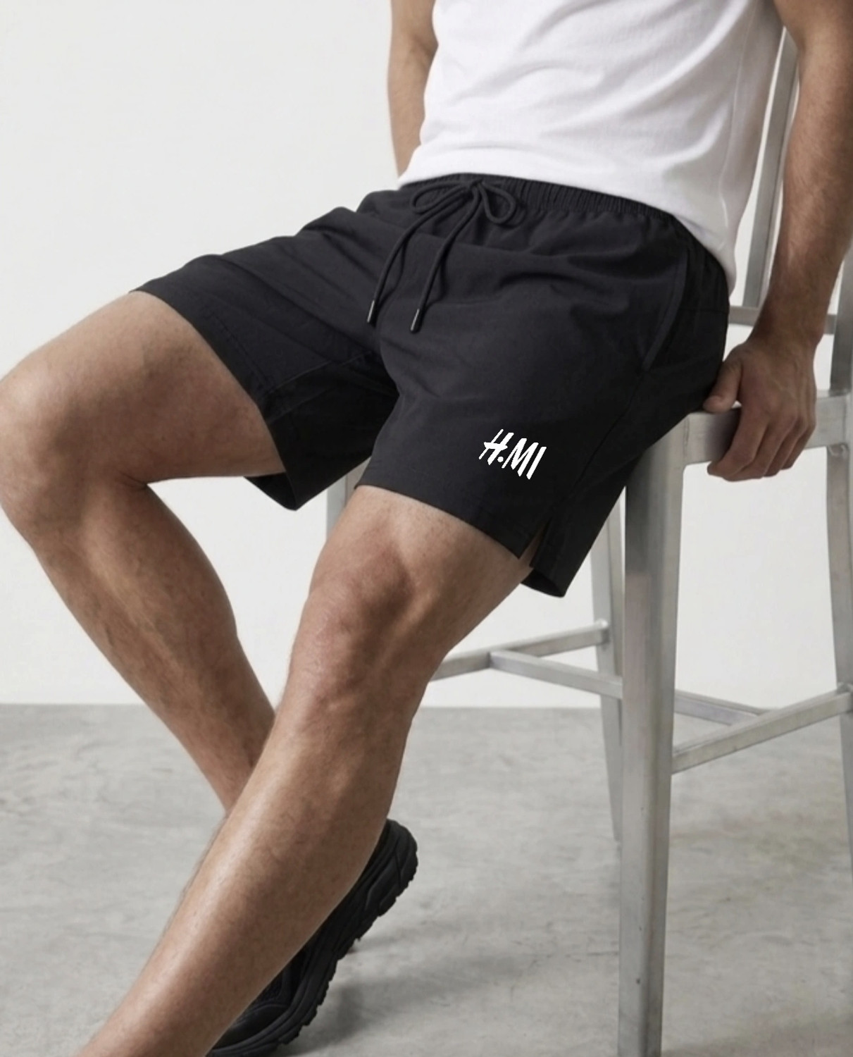 Image of HMI Printed Men Black Sports Shorts