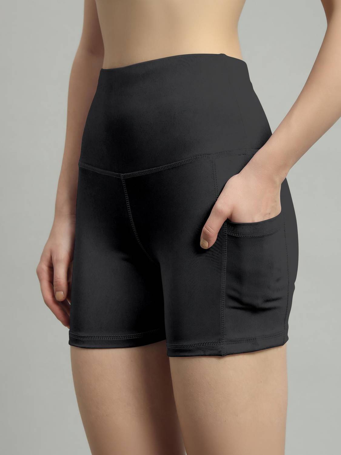 Mehrang Self Design Women Black Cycling Shorts