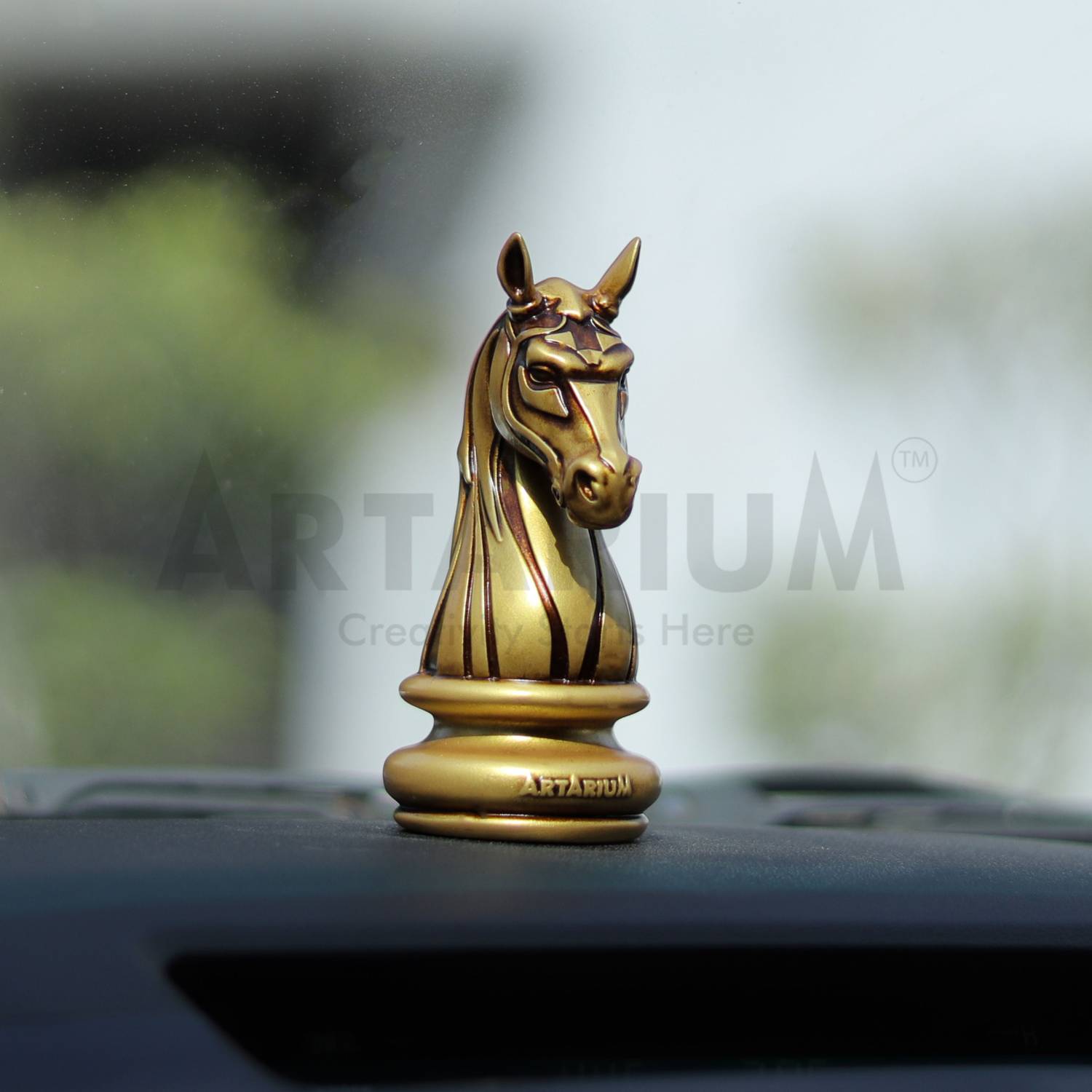 ARTARIUM Knight Horse Chess Piece Statue Sculpture Figurine for Car Dashboard Decorative Showpiece  -  9.9 cm
