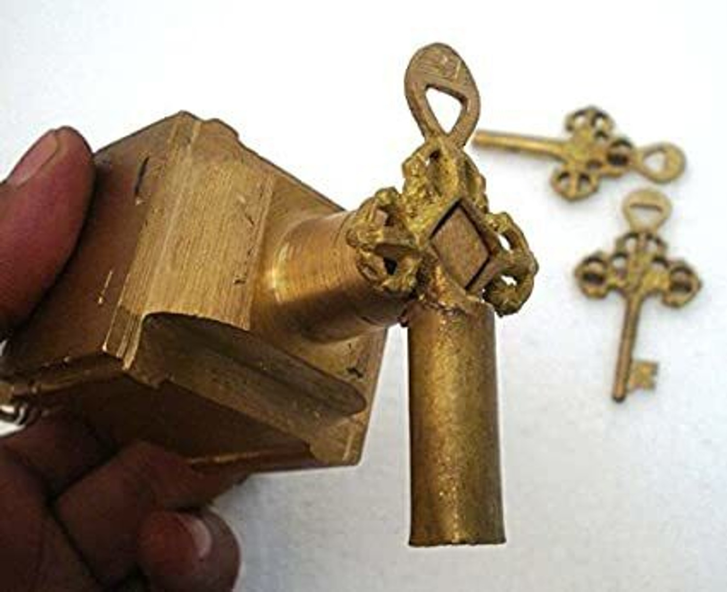 Image of SMW Home Garden Brass Finish 6 Key Square Trick Puzzle Padlock with Keys Decorative Showpiece - 10 cm
