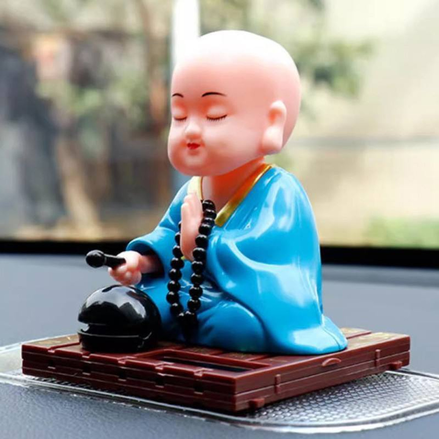Image of Manthan Solar Powered Buddha Bobblehead car, office desks, or home decor Decorative Showpiece - 6 cm