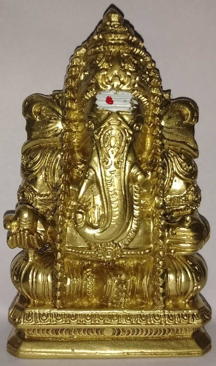 tskutty Decorative Showpiece - 9 cm