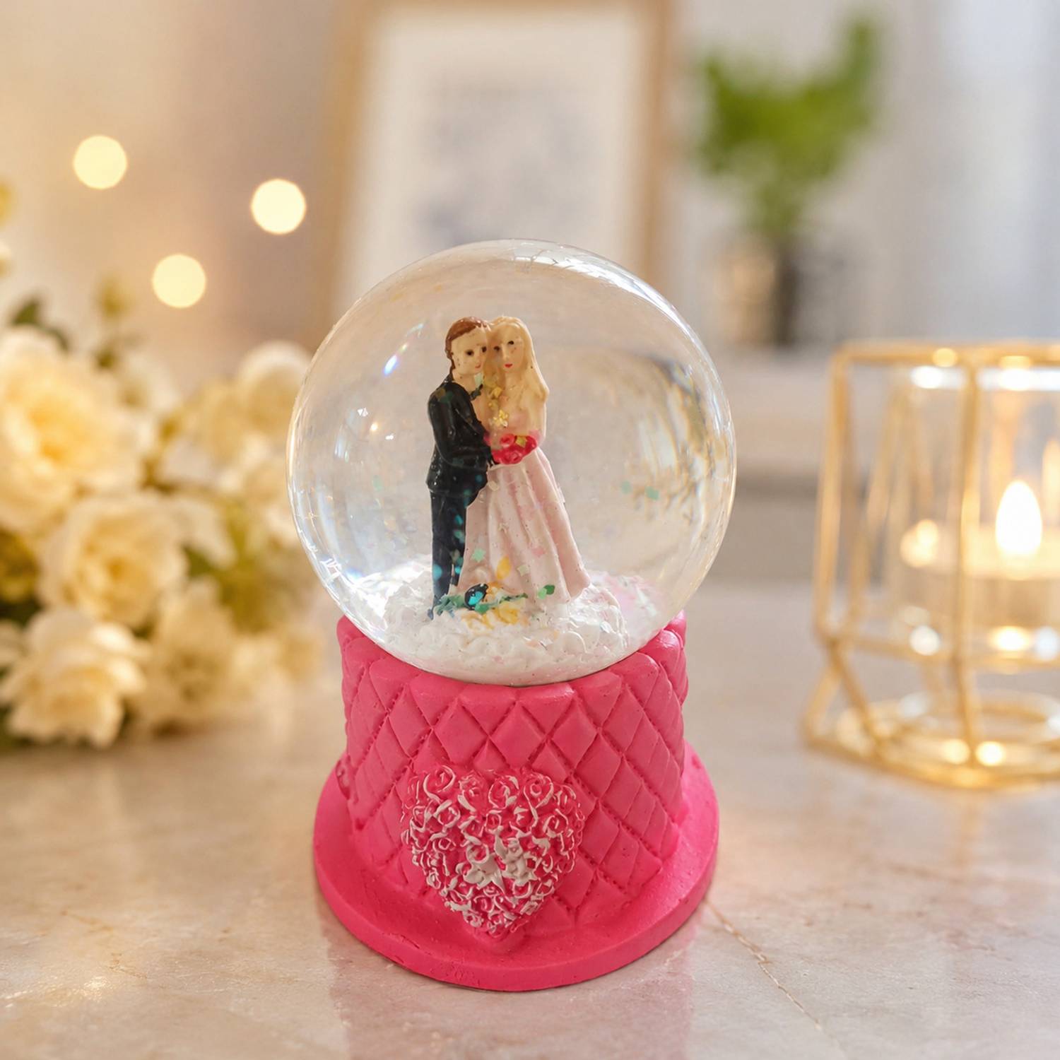 babliduggu mini snow globe Decorative Showpiece - 7 cm