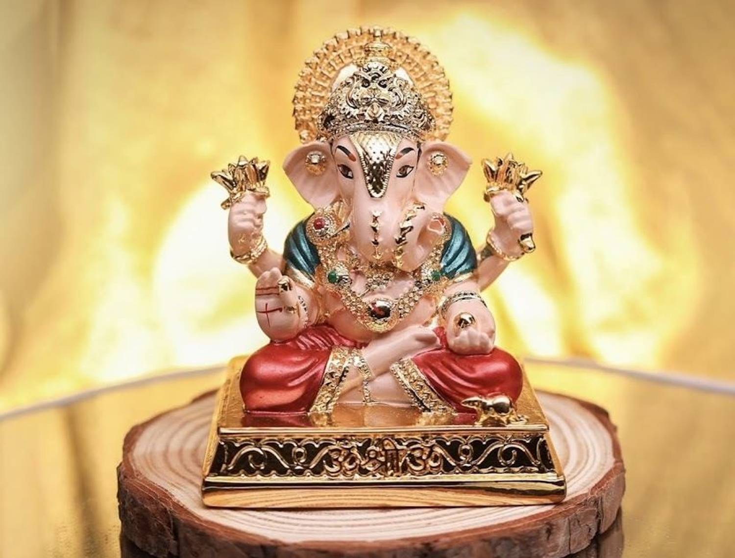 RAREHUB Ganesha Idol for Home & Car Dashboard Decorative Showpiece - 8 cm