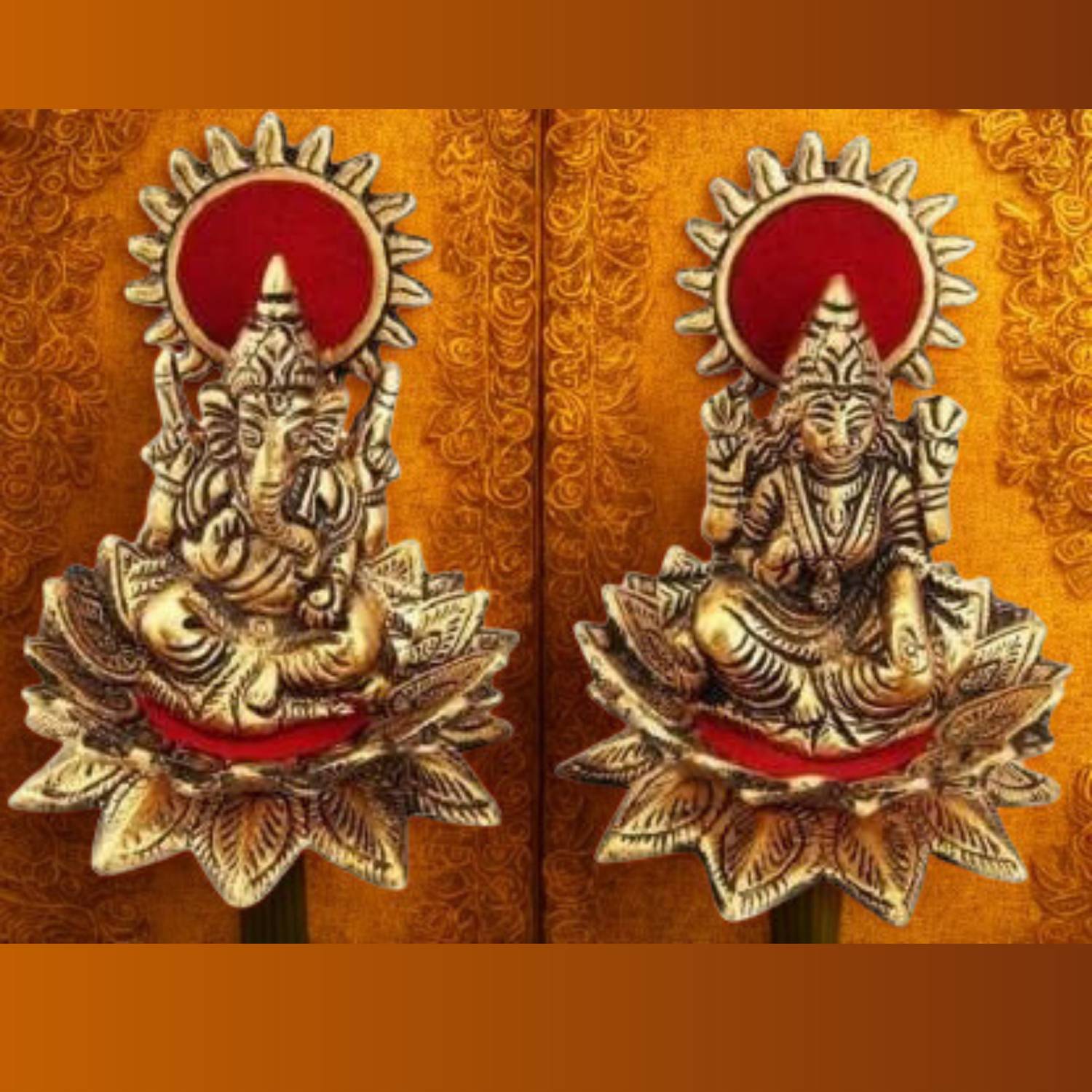 Jet Lakshmi Ji and Ganpati Decorative Showpiece Decorative Showpiece - 3 cm