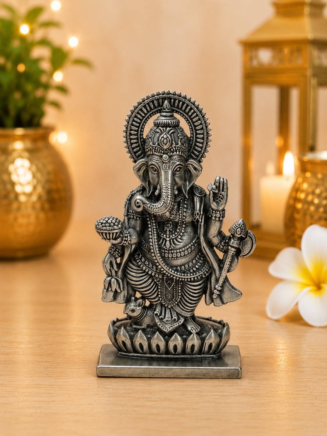 PaMeG Shree Ganesha Ji Metal Showpiece Decorative Showpiece  -  5 cm