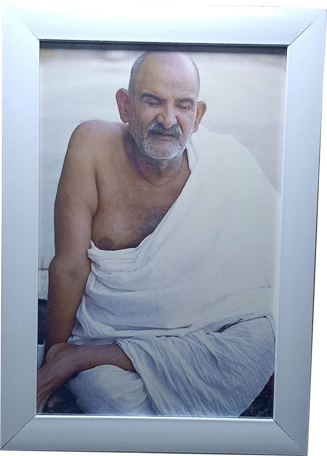 ALDOMIN Neem karoli Baba Religious Photo Framed (12.5 x 9 inch) 12 Decorative Showpiece - 2 cm